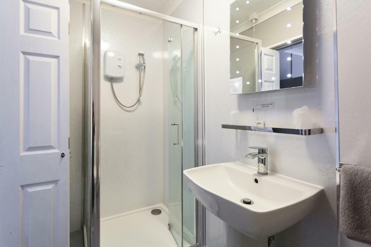 Sandcliff Guest House Кромер Экстерьер фото